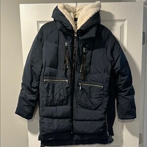 Orolay Navy Thickened Down Jacket with Sherpa Lined Hood
